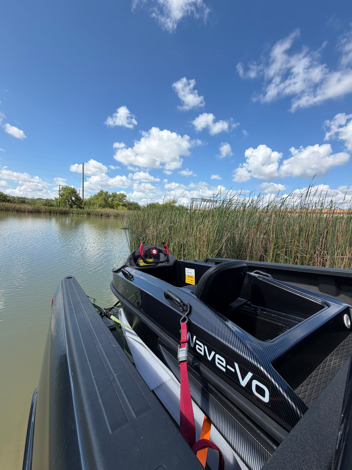 Wave-Vo electric mini jet boat - carbon fiber hull, 165 lbs