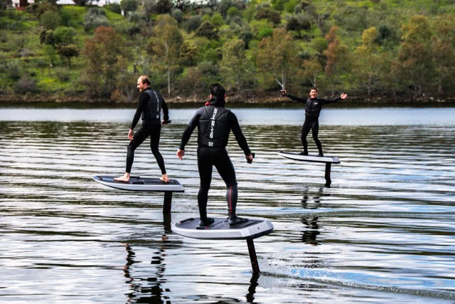 Awake VINGA Carve eFoil hydrofoil wing and mast